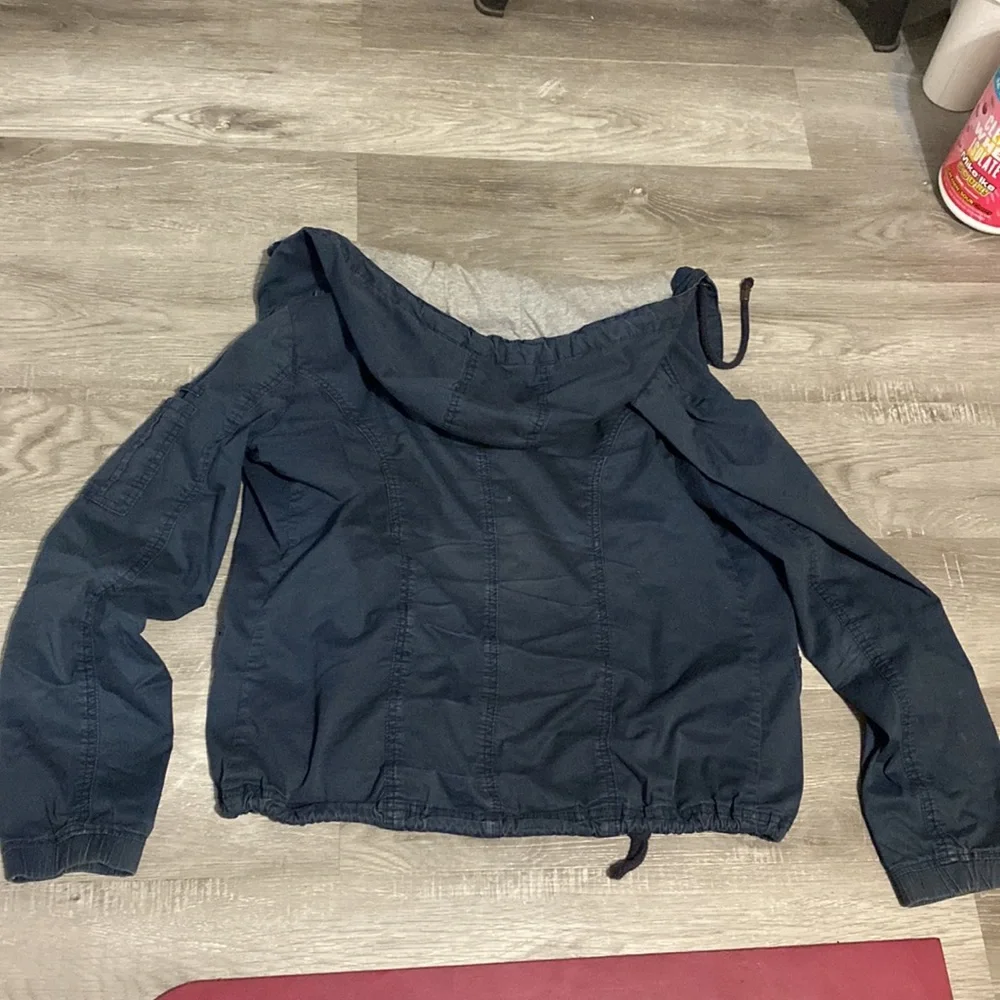Garage jacket - Picture 5 of 5